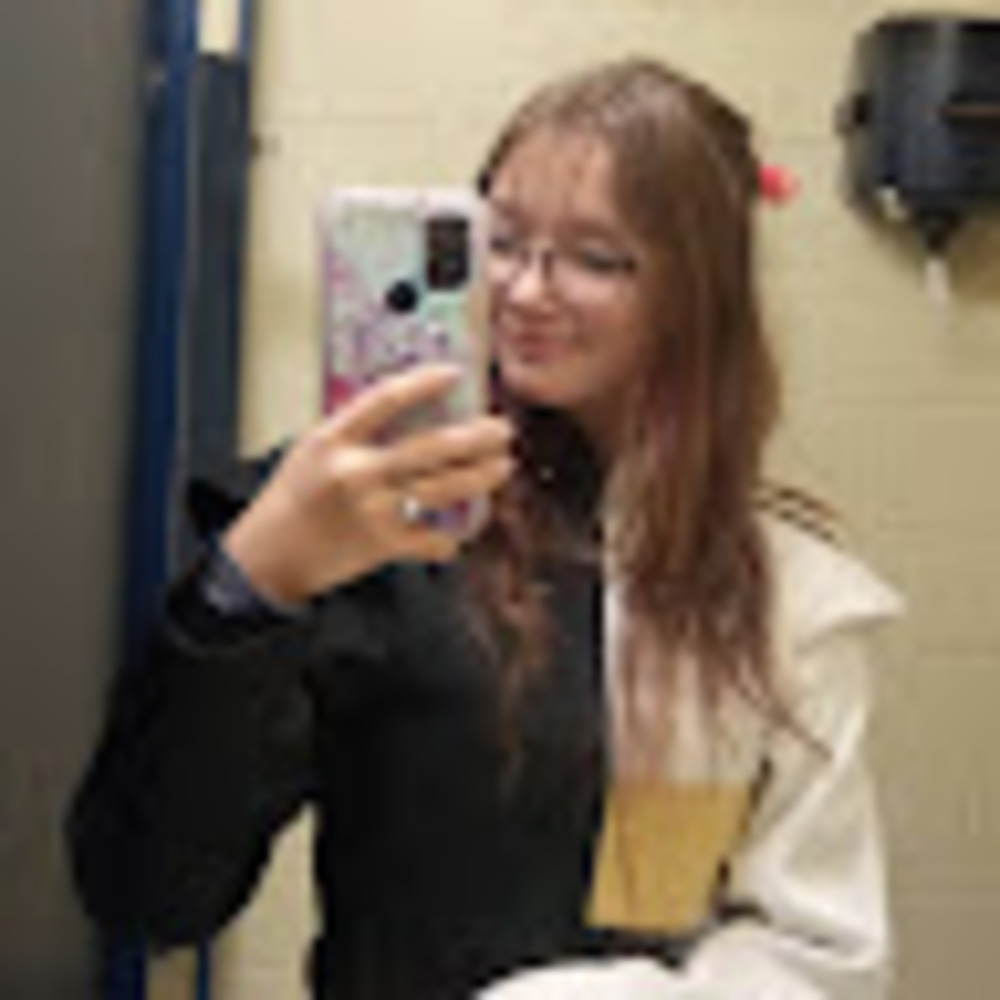 Meet your Posher, Caitlyn